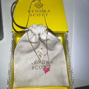 Kendra Scott Ari Pink Heart gold necklace
